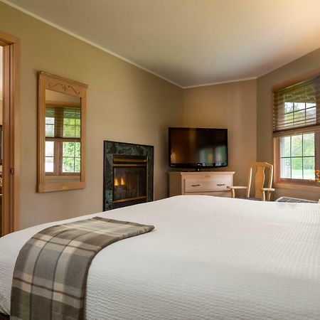Ashbrooke Hotel Egg Harbor Exterior photo