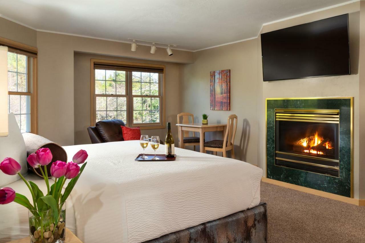 Ashbrooke Hotel Egg Harbor Exterior photo