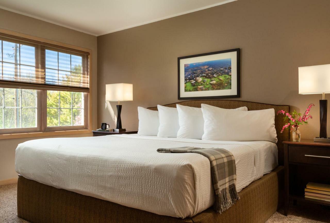 Ashbrooke Hotel Egg Harbor Exterior photo