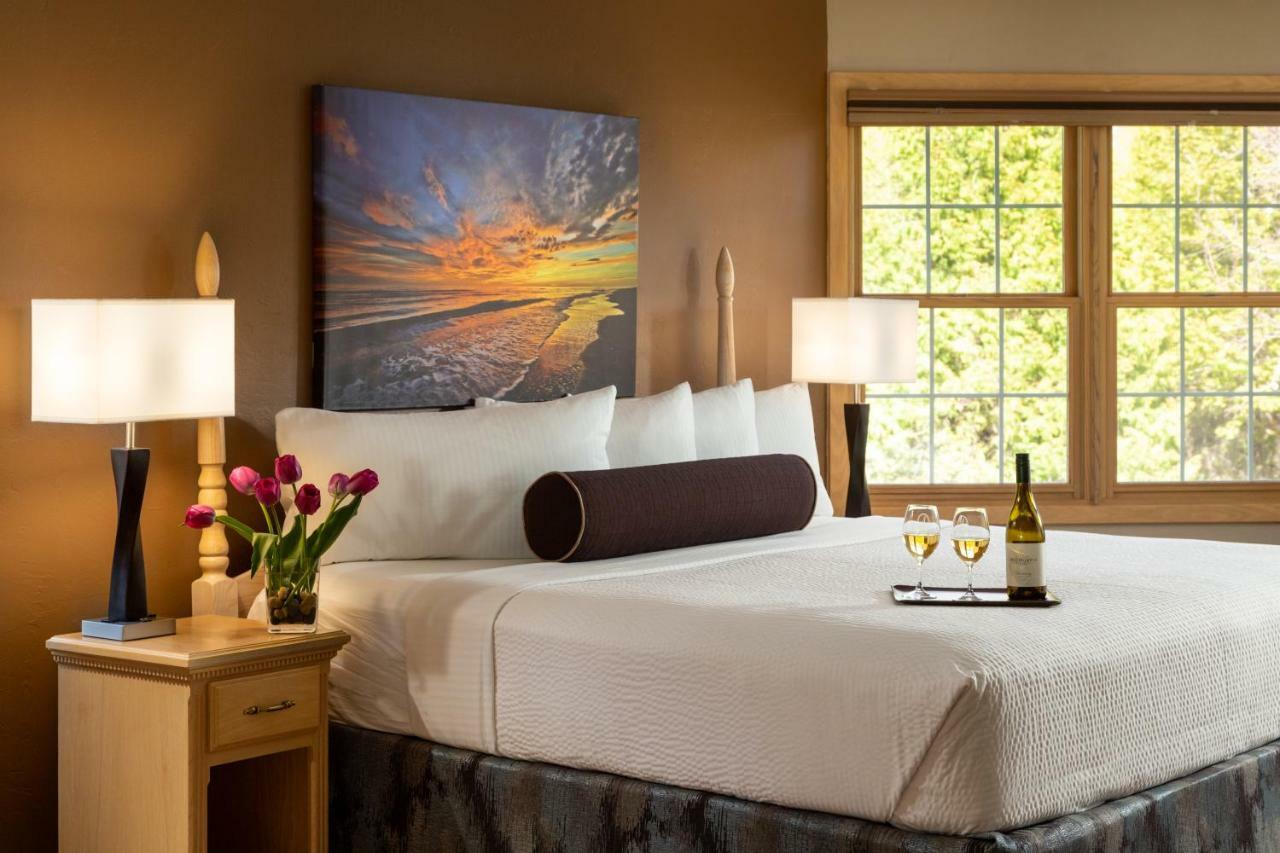 Ashbrooke Hotel Egg Harbor Exterior photo